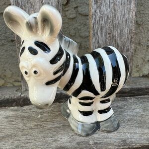Quon Quon Small Zebra Porcelain Figurine Vintage Made In Japan 3.5”